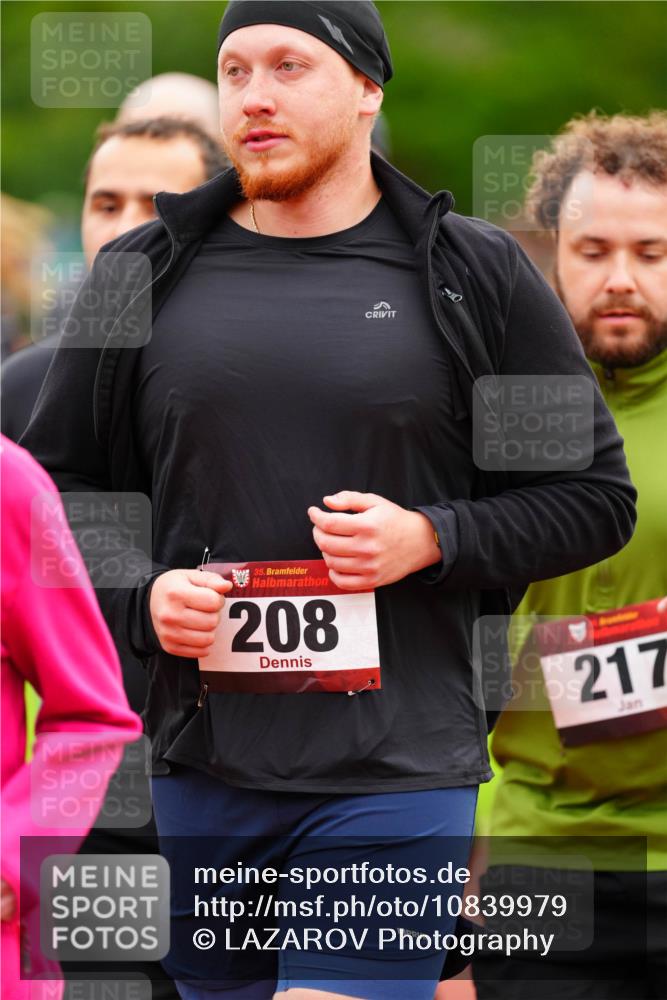 11.10.2026 - Bramfelder Halbmarathon 2026 LAZAROV Photography http://msf.ph/oto/10839979 11.10.2026 09:31:37 Laufen 35, 208, 217 meine-sportfotos.de