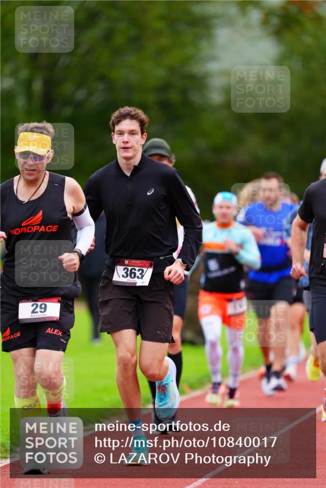 11.10.2026 - Bramfelder Halbmarathon 2026 LAZAROV Photography http://msf.ph/oto/10840017 11.10.2026 09:32:15 Laufen 1, 29, 363, 39 meine-sportfotos.de