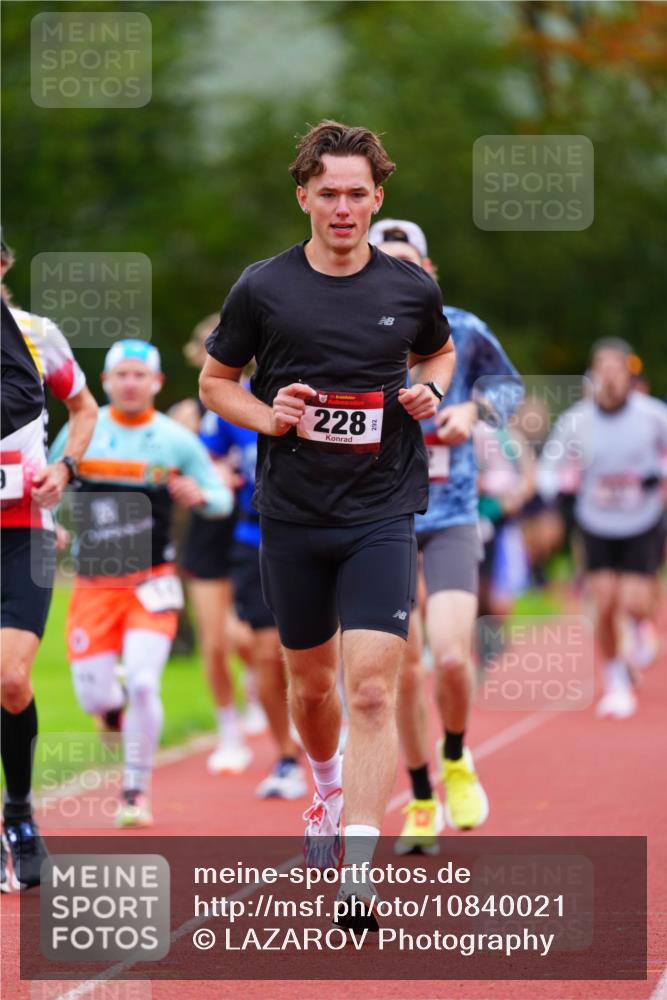 11.10.2026 - Bramfelder Halbmarathon 2026 LAZAROV Photography http://msf.ph/oto/10840021 11.10.2026 09:32:17 Laufen 292, 35, 228 meine-sportfotos.de