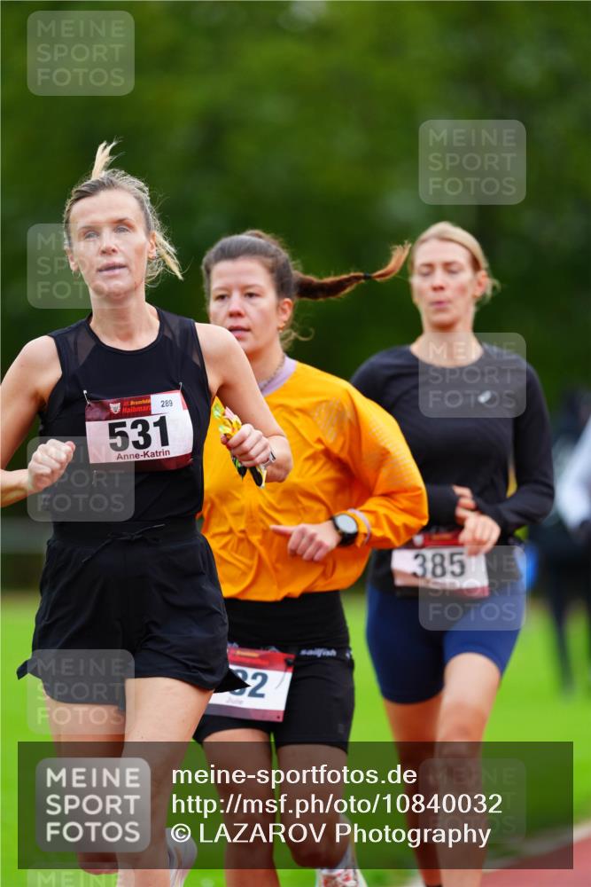 11.10.2026 - Bramfelder Halbmarathon 2026 LAZAROV Photography http://msf.ph/oto/10840032 11.10.2026 09:32:23 Laufen 35, 531, 289, 2, 385 meine-sportfotos.de