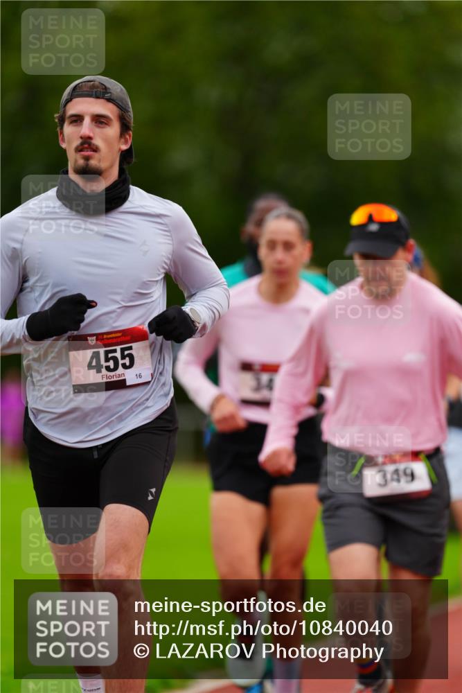 11.10.2026 - Bramfelder Halbmarathon 2026 LAZAROV Photography http://msf.ph/oto/10840040 11.10.2026 09:32:26 Laufen 455, 16, 349 meine-sportfotos.de