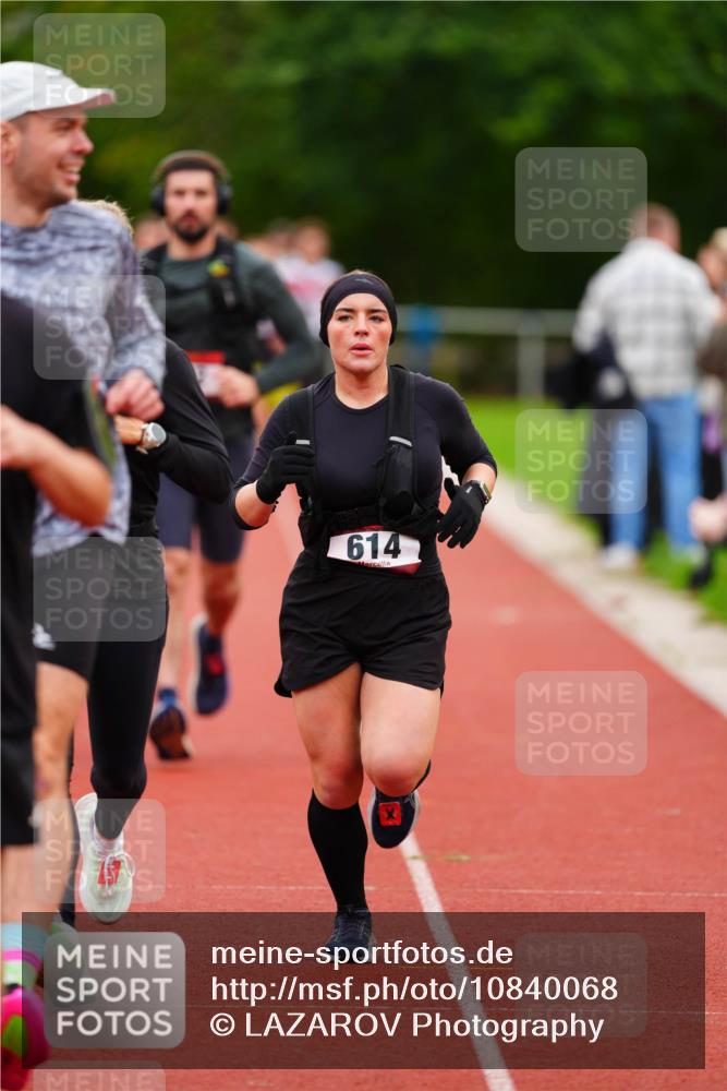 11.10.2026 - Bramfelder Halbmarathon 2026 LAZAROV Photography http://msf.ph/oto/10840068 11.10.2026 09:32:45 Laufen 614 meine-sportfotos.de