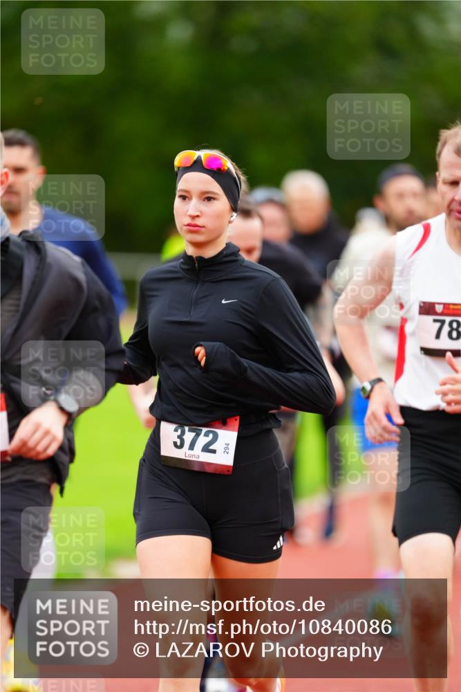 11.10.2026 - Bramfelder Halbmarathon 2026 LAZAROV Photography http://msf.ph/oto/10840086 11.10.2026 09:32:54 Laufen 372, 78 meine-sportfotos.de