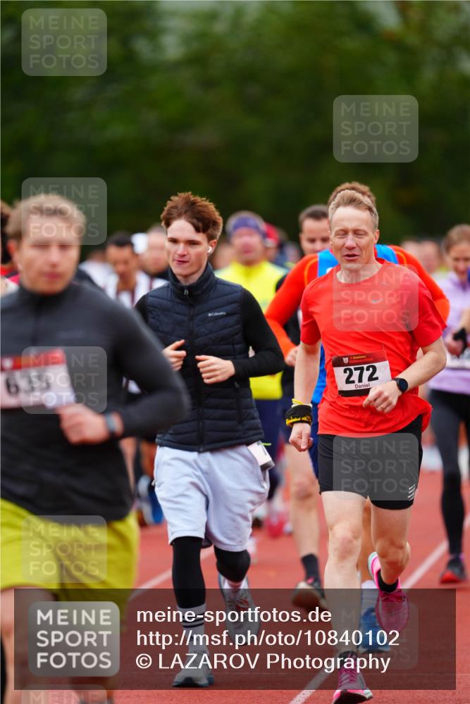 11.10.2026 - Bramfelder Halbmarathon 2026 LAZAROV Photography http://msf.ph/oto/10840102 11.10.2026 09:33:00 Laufen 635, 272 meine-sportfotos.de