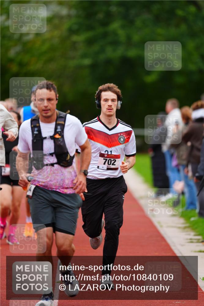 11.10.2026 - Bramfelder Halbmarathon 2026 LAZAROV Photography http://msf.ph/oto/10840109 11.10.2026 09:33:03 Laufen 702 meine-sportfotos.de