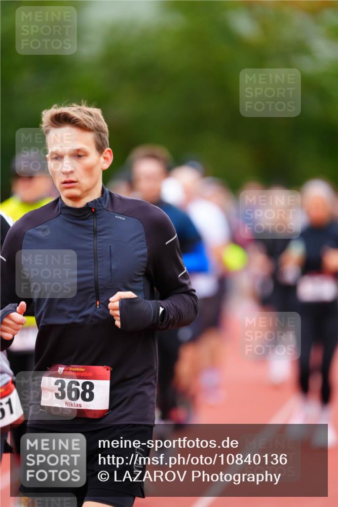 11.10.2026 - Bramfelder Halbmarathon 2026 LAZAROV Photography http://msf.ph/oto/10840136 11.10.2026 09:33:17 Laufen 51, 368 meine-sportfotos.de