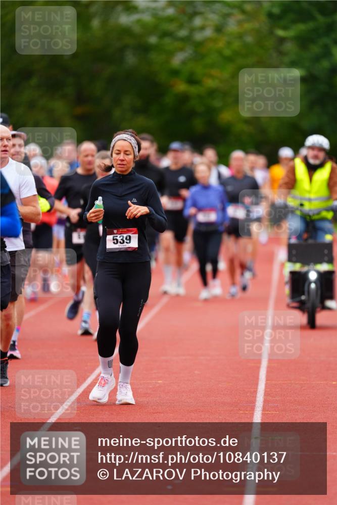 11.10.2026 - Bramfelder Halbmarathon 2026 LAZAROV Photography http://msf.ph/oto/10840137 11.10.2026 09:33:17 Laufen 539 meine-sportfotos.de