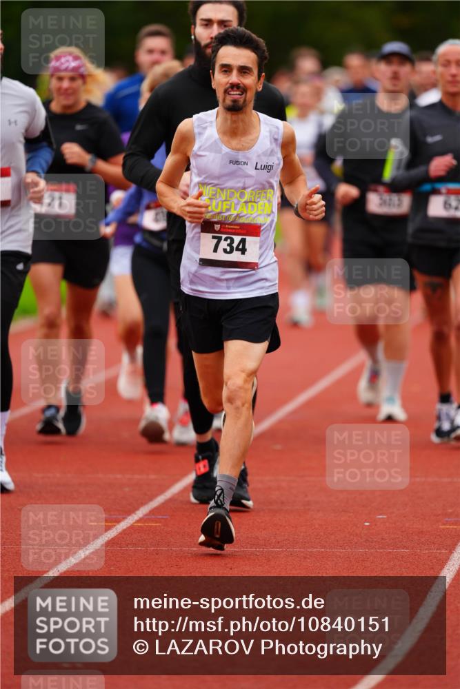 11.10.2026 - Bramfelder Halbmarathon 2026 LAZAROV Photography http://msf.ph/oto/10840151 11.10.2026 09:33:28 Laufen 35, 734 meine-sportfotos.de