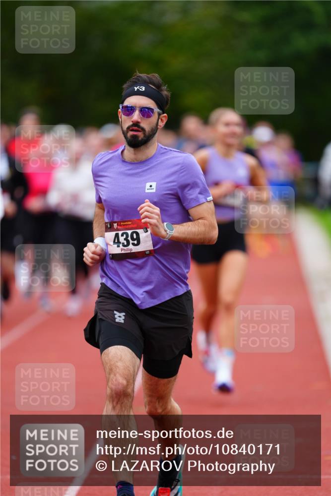 11.10.2026 - Bramfelder Halbmarathon 2026 LAZAROV Photography http://msf.ph/oto/10840171 11.10.2026 09:33:36 Laufen 35, 439, 3 meine-sportfotos.de