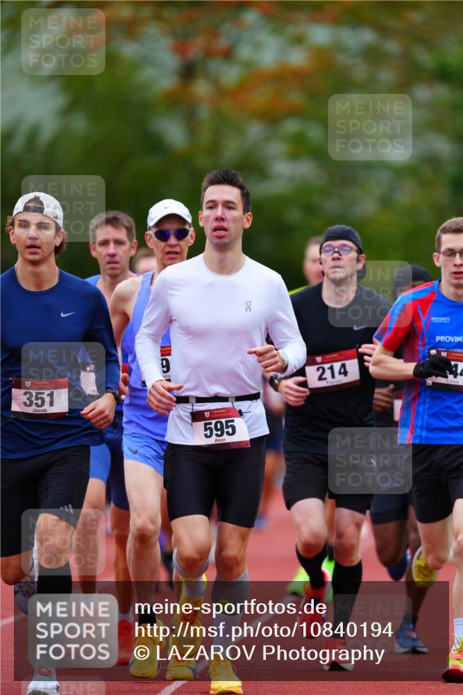 11.10.2026 - Bramfelder Halbmarathon 2026 LAZAROV Photography http://msf.ph/oto/10840194 11.10.2026 09:33:50 Laufen 351, 9, 595, 214, 44 meine-sportfotos.de