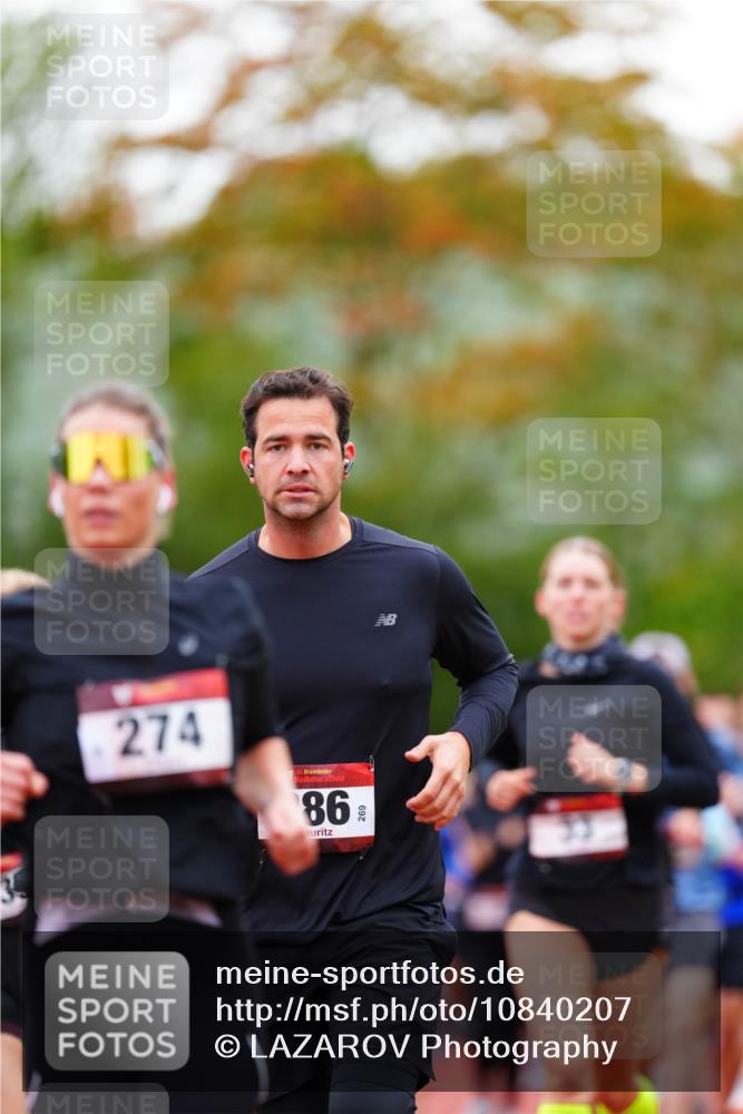 11.10.2026 - Bramfelder Halbmarathon 2026 LAZAROV Photography http://msf.ph/oto/10840207 11.10.2026 09:34:01 Laufen 274, 35, 86, 269 meine-sportfotos.de