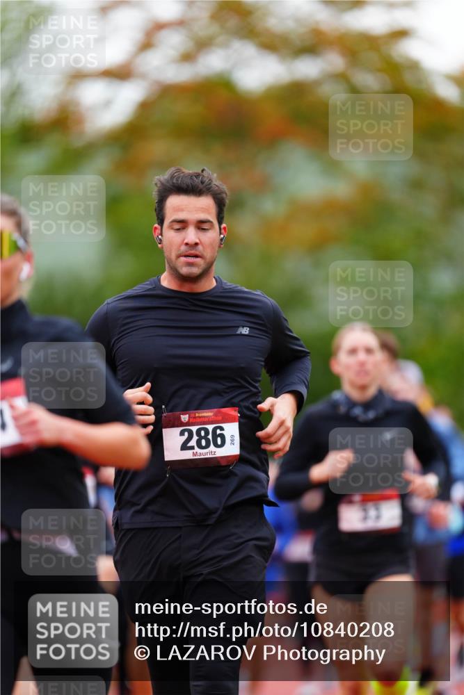 11.10.2026 - Bramfelder Halbmarathon 2026 LAZAROV Photography http://msf.ph/oto/10840208 11.10.2026 09:34:01 Laufen 35, 286 meine-sportfotos.de