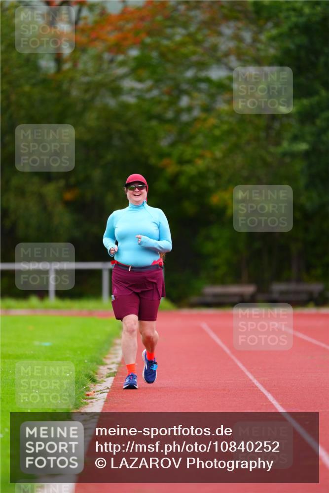 11.10.2026 - Bramfelder Halbmarathon 2026 LAZAROV Photography http://msf.ph/oto/10840252 11.10.2026 09:38:17 Laufen  meine-sportfotos.de