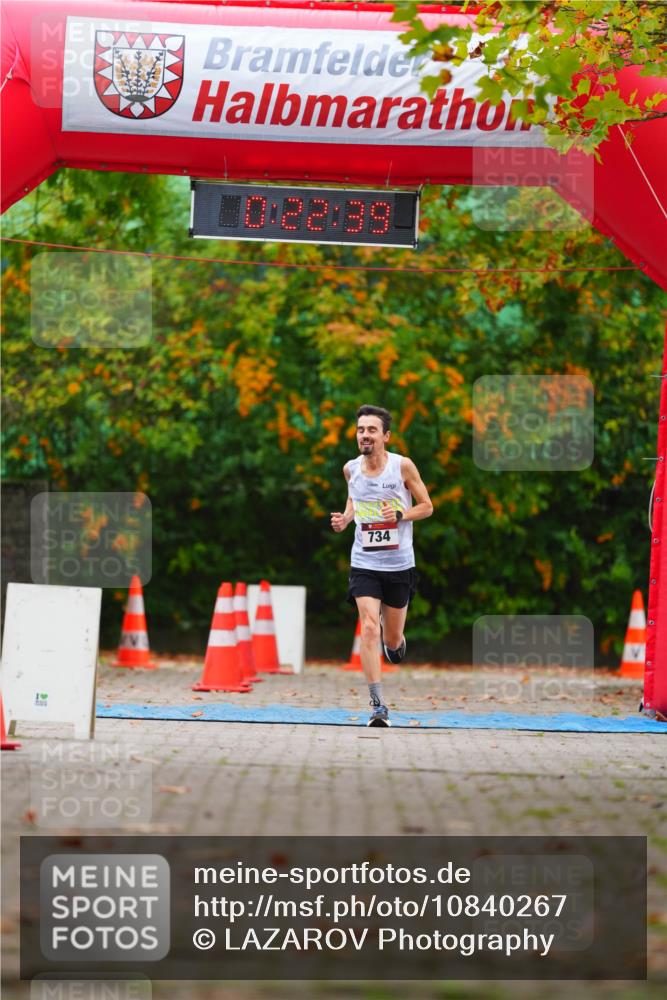 11.10.2026 - Bramfelder Halbmarathon 2026 LAZAROV Photography http://msf.ph/oto/10840267 11.10.2026 09:52:37 Laufen 4, 0, 22, 39, 734 meine-sportfotos.de