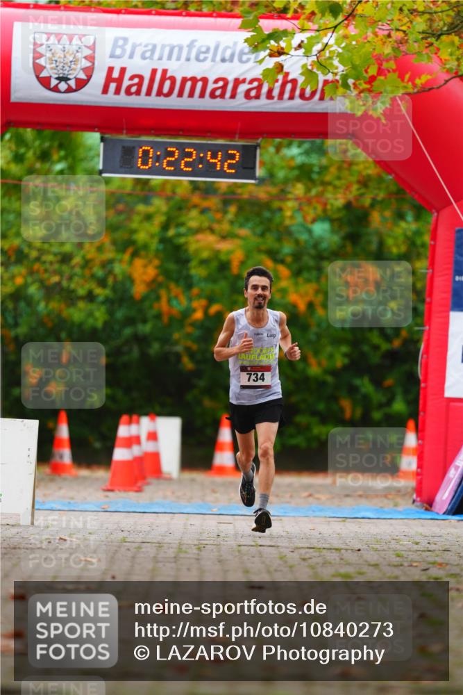11.10.2026 - Bramfelder Halbmarathon 2026 LAZAROV Photography http://msf.ph/oto/10840273 11.10.2026 09:52:40 Laufen 0, 22, 42, 734 meine-sportfotos.de