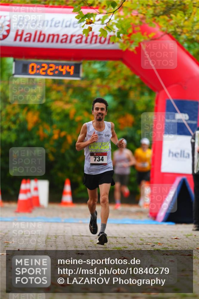 11.10.2026 - Bramfelder Halbmarathon 2026 LAZAROV Photography http://msf.ph/oto/10840279 11.10.2026 09:52:42 Laufen 0, 22, 44, 734 meine-sportfotos.de