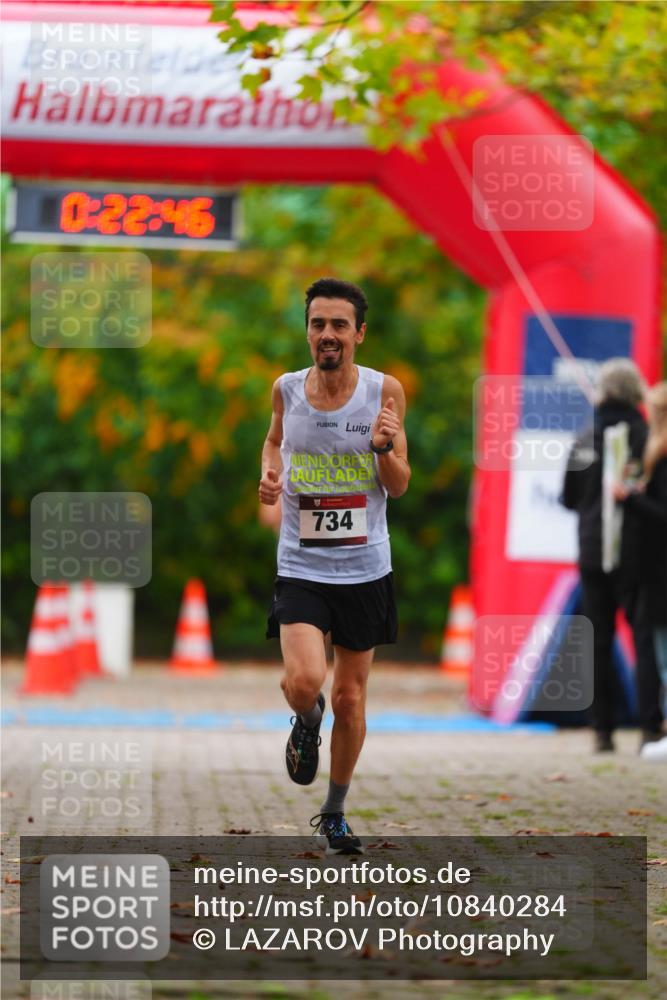 11.10.2026 - Bramfelder Halbmarathon 2026 LAZAROV Photography http://msf.ph/oto/10840284 11.10.2026 09:52:44 Laufen 0, 22, 46, 734 meine-sportfotos.de