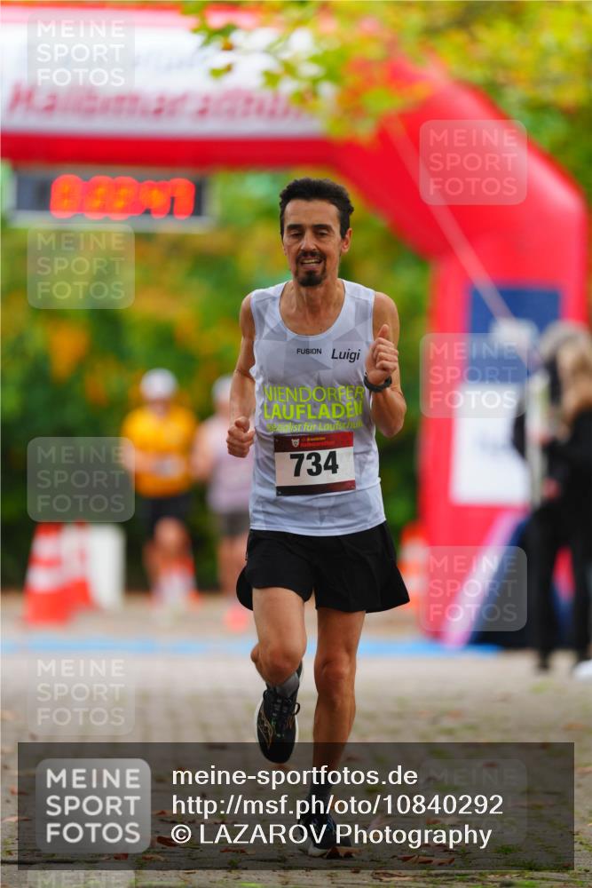 11.10.2026 - Bramfelder Halbmarathon 2026 LAZAROV Photography http://msf.ph/oto/10840292 11.10.2026 09:52:45 Laufen 734 meine-sportfotos.de