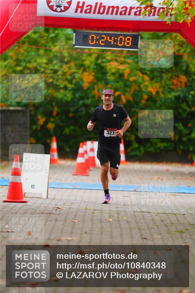 11.10.2026 - Bramfelder Halbmarathon 2026 LAZAROV Photography http://msf.ph/oto/10840348 11.10.2026 09:54:06 Laufen 0, 24, 08, 327 meine-sportfotos.de