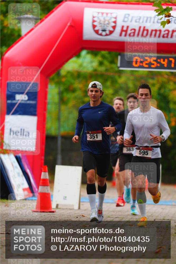 11.10.2026 - Bramfelder Halbmarathon 2026 LAZAROV Photography http://msf.ph/oto/10840435 11.10.2026 09:55:45 Laufen 8013, 351, 0, 25, 47, 363, 595 meine-sportfotos.de