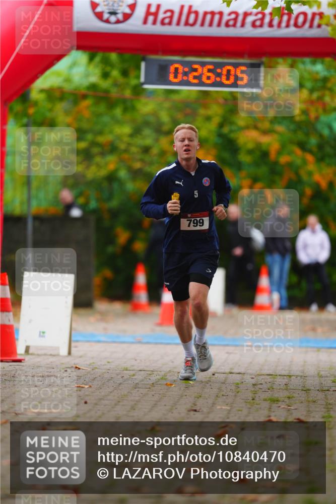 11.10.2026 - Bramfelder Halbmarathon 2026 LAZAROV Photography http://msf.ph/oto/10840470 11.10.2026 09:56:03 Laufen 0, 26, 05, 5, 799 meine-sportfotos.de