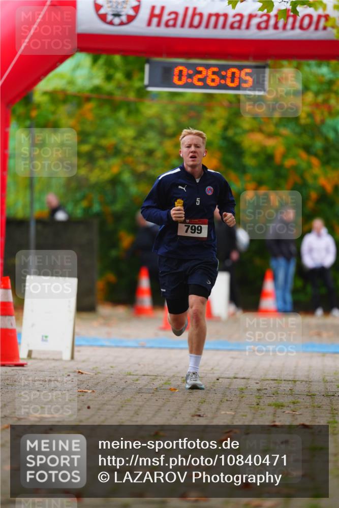 11.10.2026 - Bramfelder Halbmarathon 2026 LAZAROV Photography http://msf.ph/oto/10840471 11.10.2026 09:56:03 Laufen 0, 26, 05, 799 meine-sportfotos.de