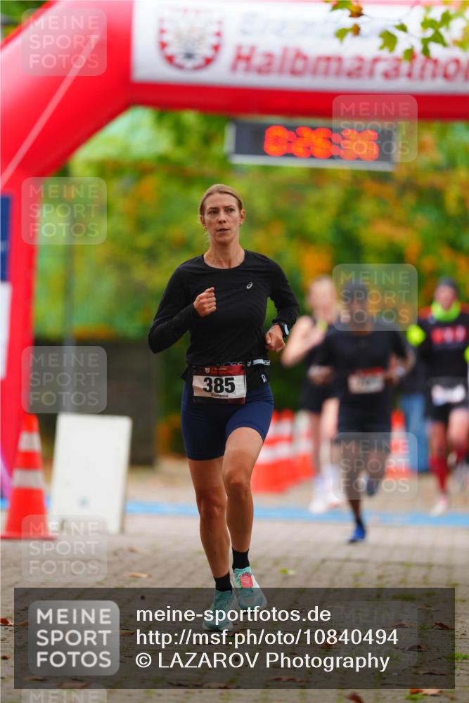 11.10.2026 - Bramfelder Halbmarathon 2026 LAZAROV Photography http://msf.ph/oto/10840494 11.10.2026 09:56:34 Laufen 92636, 385 meine-sportfotos.de