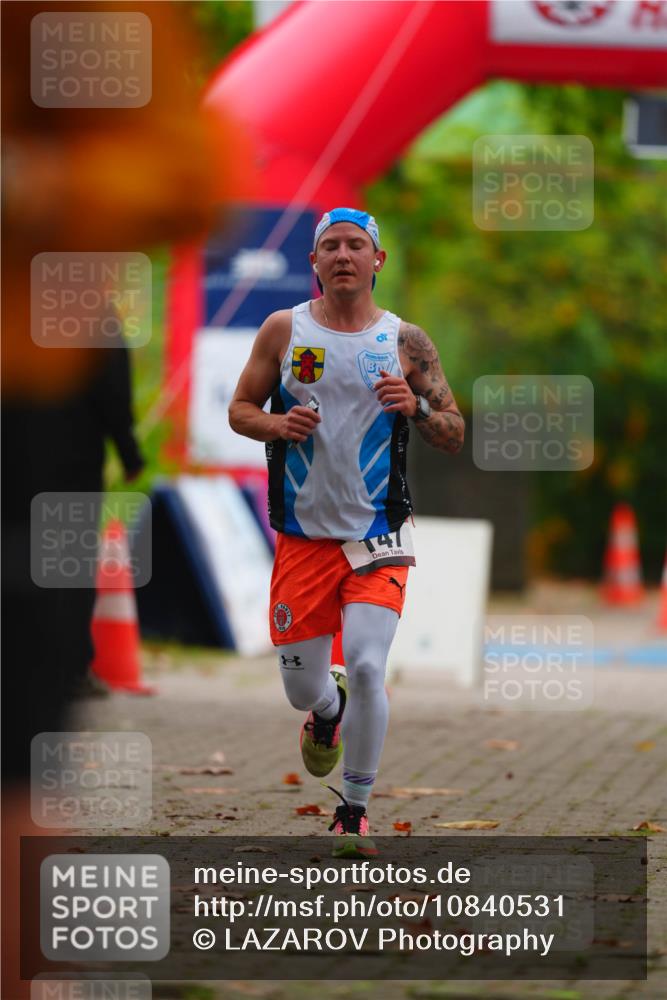 11.10.2026 - Bramfelder Halbmarathon 2026 LAZAROV Photography http://msf.ph/oto/10840531 11.10.2026 09:56:47 Laufen 147 meine-sportfotos.de