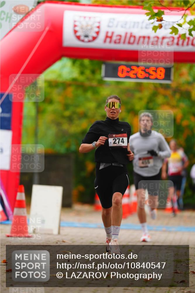 11.10.2026 - Bramfelder Halbmarathon 2026 LAZAROV Photography http://msf.ph/oto/10840547 11.10.2026 09:56:56 Laufen 0, 26, 58, 274 meine-sportfotos.de