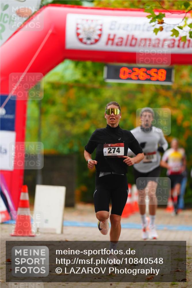 11.10.2026 - Bramfelder Halbmarathon 2026 LAZAROV Photography http://msf.ph/oto/10840548 11.10.2026 09:56:56 Laufen 0, 26, 58, 274 meine-sportfotos.de
