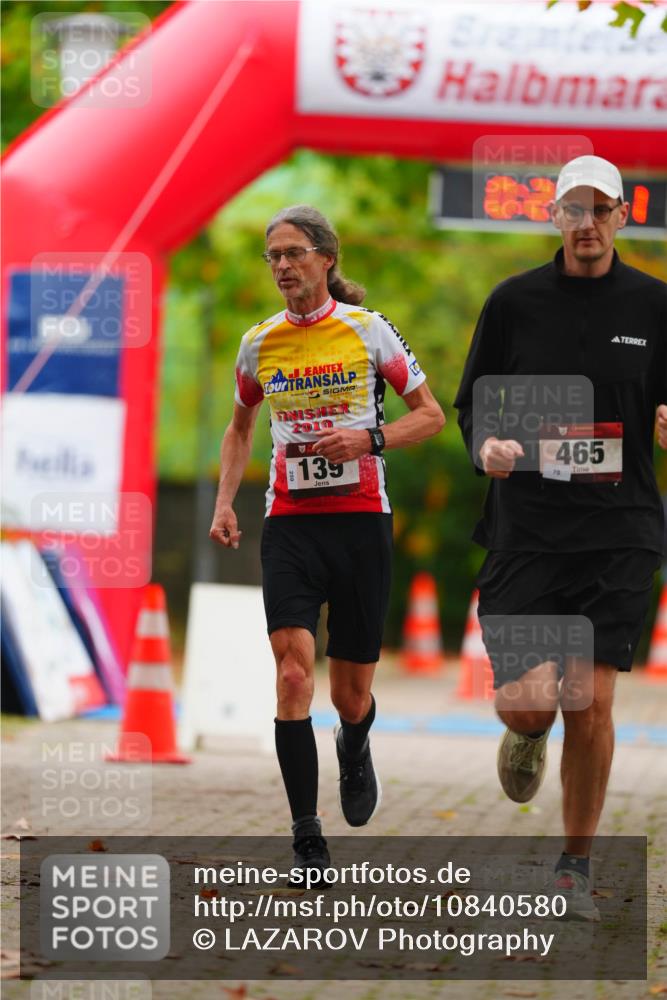 11.10.2026 - Bramfelder Halbmarathon 2026 LAZAROV Photography http://msf.ph/oto/10840580 11.10.2026 09:57:09 Laufen 2010, 139, 465, 70 meine-sportfotos.de