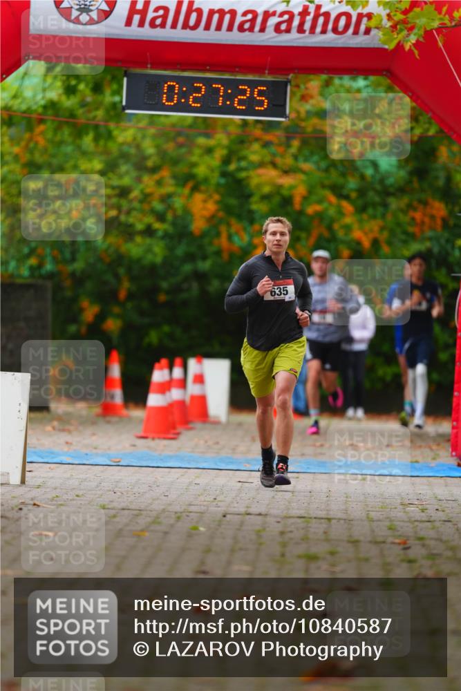 11.10.2026 - Bramfelder Halbmarathon 2026 LAZAROV Photography http://msf.ph/oto/10840587 11.10.2026 09:57:23 Laufen 0, 27, 25, 635 meine-sportfotos.de