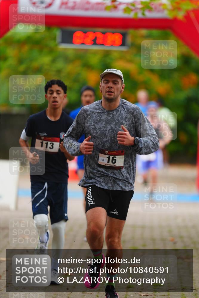 11.10.2026 - Bramfelder Halbmarathon 2026 LAZAROV Photography http://msf.ph/oto/10840591 11.10.2026 09:57:37 Laufen 113, 64, 16 meine-sportfotos.de