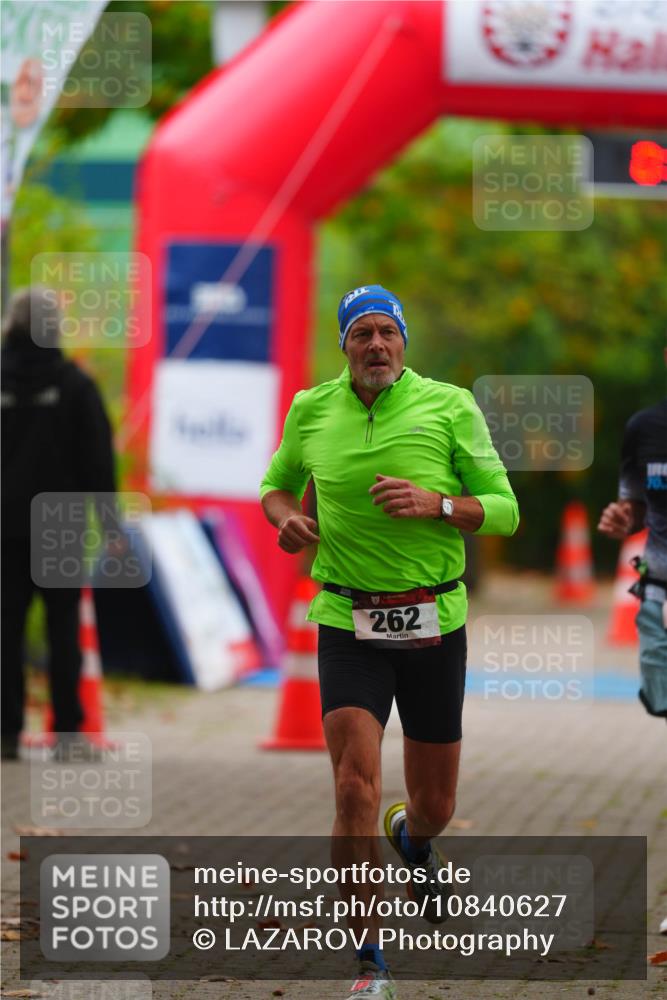 11.10.2026 - Bramfelder Halbmarathon 2026 LAZAROV Photography http://msf.ph/oto/10840627 11.10.2026 09:57:56 Laufen 262, 70 meine-sportfotos.de