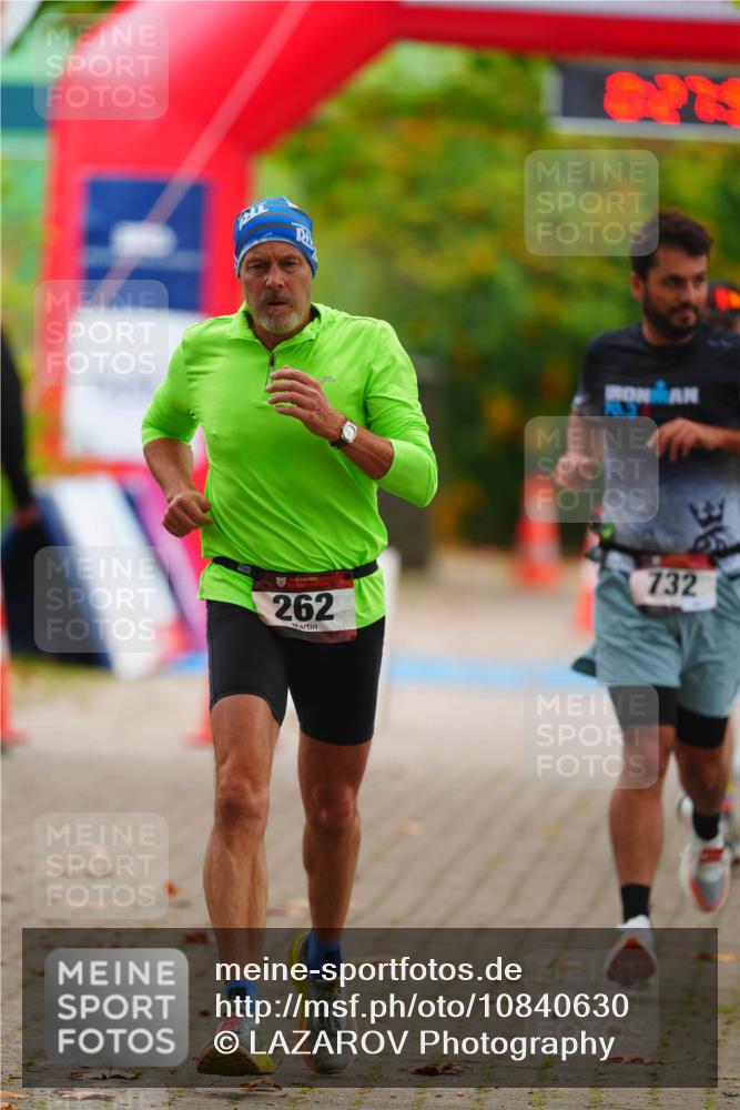 11.10.2026 - Bramfelder Halbmarathon 2026 LAZAROV Photography http://msf.ph/oto/10840630 11.10.2026 09:57:57 Laufen 7003, 36, 262, 732 meine-sportfotos.de