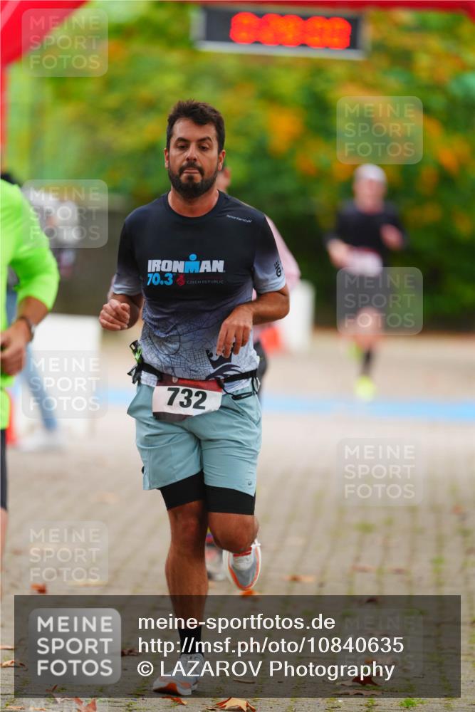 11.10.2026 - Bramfelder Halbmarathon 2026 LAZAROV Photography http://msf.ph/oto/10840635 11.10.2026 09:57:58 Laufen 70, 3, 732 meine-sportfotos.de