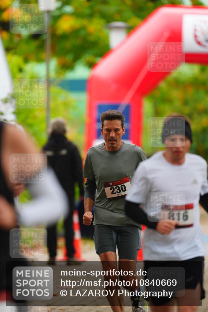11.10.2026 - Bramfelder Halbmarathon 2026 LAZAROV Photography http://msf.ph/oto/10840669 11.10.2026 09:58:41 Laufen 230, 816 meine-sportfotos.de