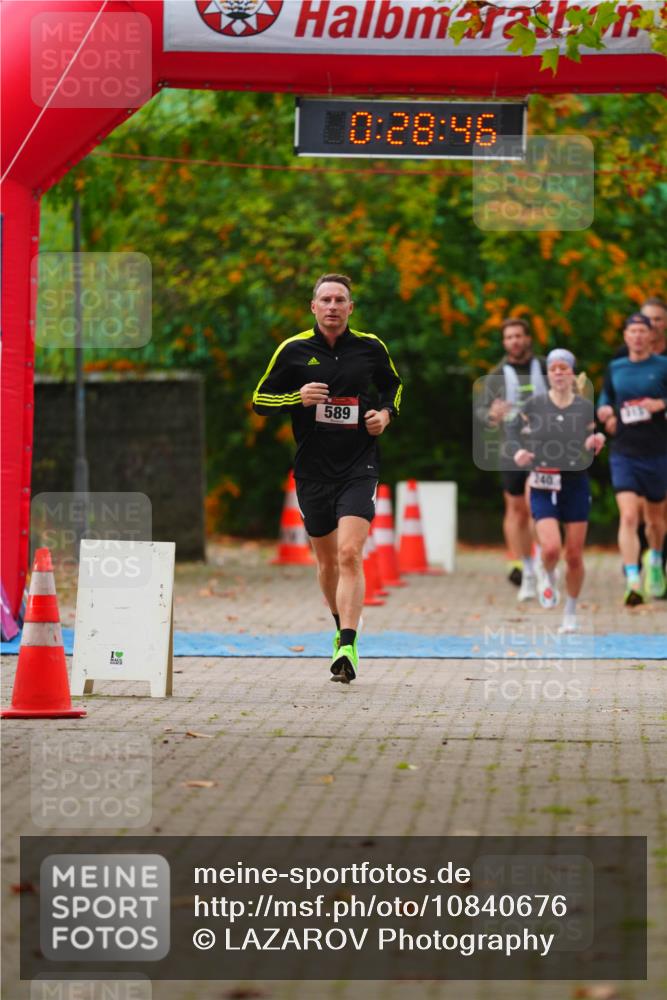 11.10.2026 - Bramfelder Halbmarathon 2026 LAZAROV Photography http://msf.ph/oto/10840676 11.10.2026 09:58:44 Laufen 0, 28, 46, 589, 240 meine-sportfotos.de