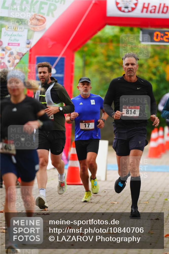 11.10.2026 - Bramfelder Halbmarathon 2026 LAZAROV Photography http://msf.ph/oto/10840706 11.10.2026 09:58:55 Laufen 0, 2, 240, 17, 24, 814 meine-sportfotos.de