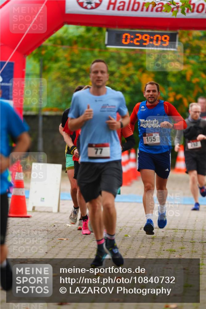 11.10.2026 - Bramfelder Halbmarathon 2026 LAZAROV Photography http://msf.ph/oto/10840732 11.10.2026 09:59:07 Laufen 0, 29, 09, 77, 299, 155 meine-sportfotos.de
