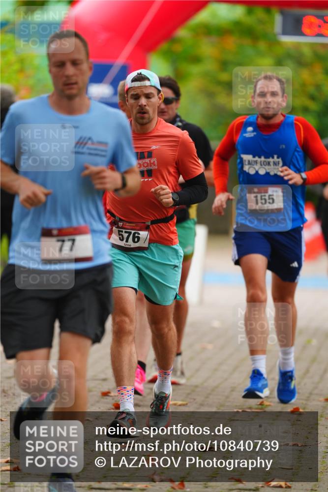 11.10.2026 - Bramfelder Halbmarathon 2026 LAZAROV Photography http://msf.ph/oto/10840739 11.10.2026 09:59:10 Laufen 77, 576, 155 meine-sportfotos.de