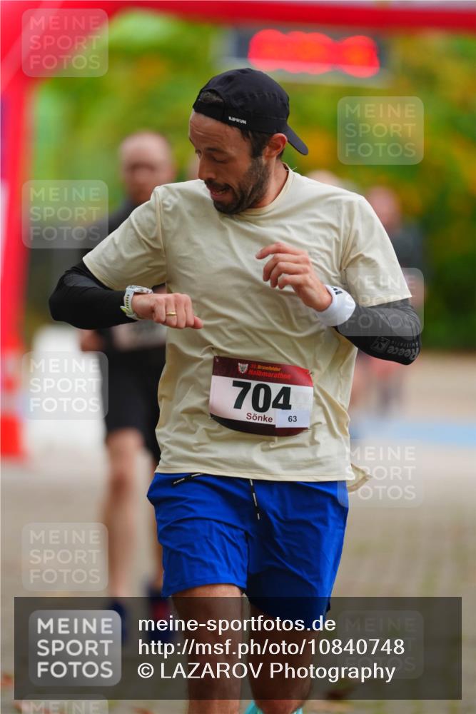 11.10.2026 - Bramfelder Halbmarathon 2026 LAZAROV Photography http://msf.ph/oto/10840748 11.10.2026 09:59:14 Laufen 35, 704, 63 meine-sportfotos.de