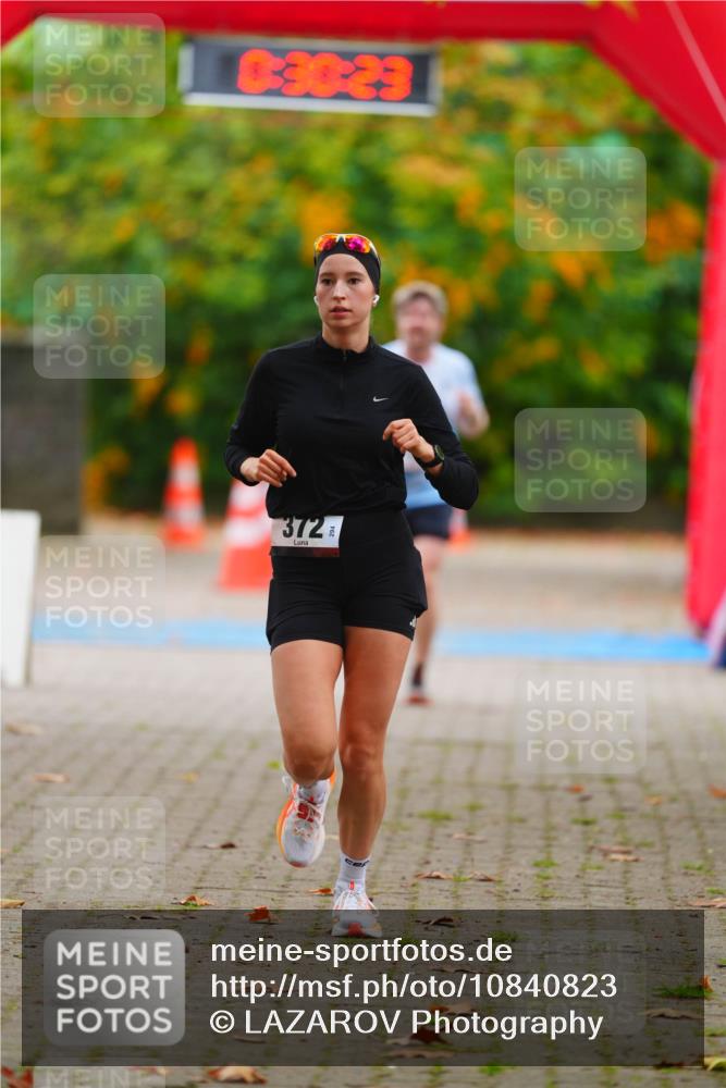 11.10.2026 - Bramfelder Halbmarathon 2026 LAZAROV Photography http://msf.ph/oto/10840823 11.10.2026 10:00:21 Laufen 0, 30, 23, 372 meine-sportfotos.de