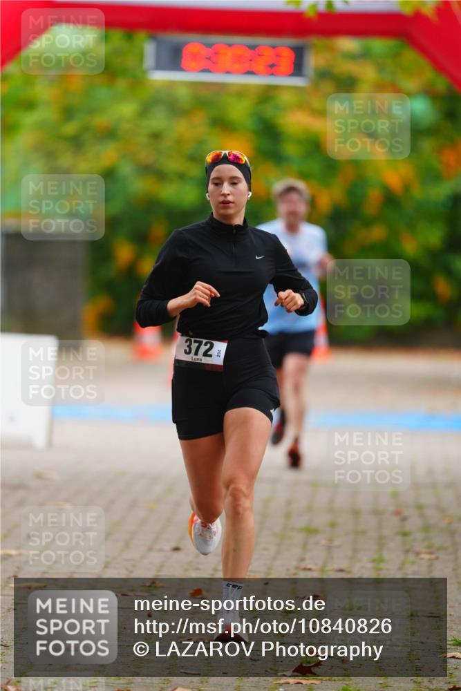 11.10.2026 - Bramfelder Halbmarathon 2026 LAZAROV Photography http://msf.ph/oto/10840826 11.10.2026 10:00:21 Laufen 372 meine-sportfotos.de