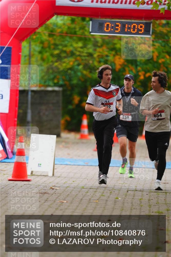 11.10.2026 - Bramfelder Halbmarathon 2026 LAZAROV Photography http://msf.ph/oto/10840876 11.10.2026 10:01:07 Laufen 551, 654, 60, 1, 6, 0 meine-sportfotos.de
