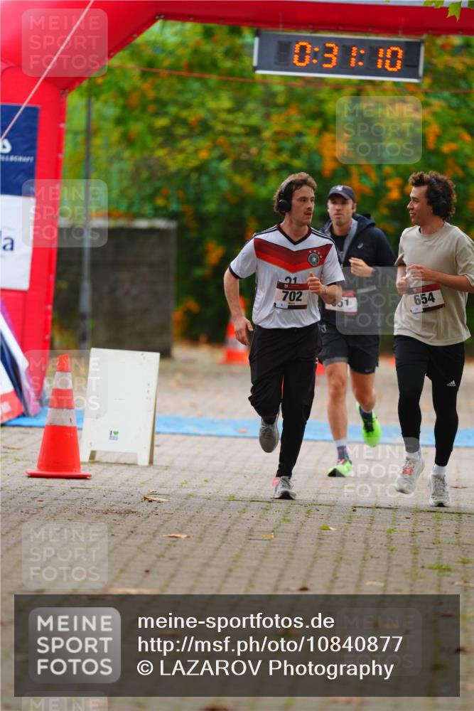 11.10.2026 - Bramfelder Halbmarathon 2026 LAZAROV Photography http://msf.ph/oto/10840877 11.10.2026 10:01:08 Laufen 0, 3, 1, 10, 01, 702, 654 meine-sportfotos.de
