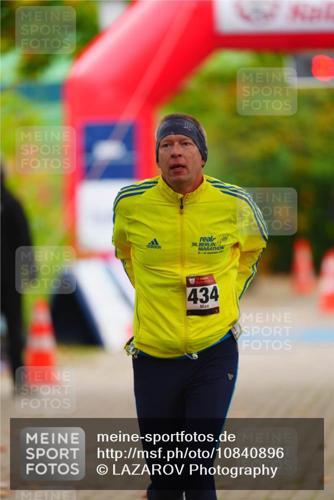 11.10.2026 - Bramfelder Halbmarathon 2026 LAZAROV Photography http://msf.ph/oto/10840896 11.10.2026 10:01:21 Laufen 36, 19, 20, 200, 434 meine-sportfotos.de