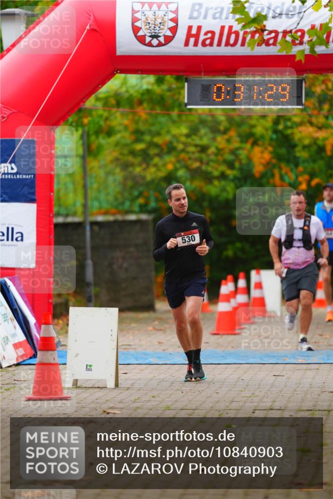 11.10.2026 - Bramfelder Halbmarathon 2026 LAZAROV Photography http://msf.ph/oto/10840903 11.10.2026 10:01:27 Laufen 0, 31, 29, 530 meine-sportfotos.de