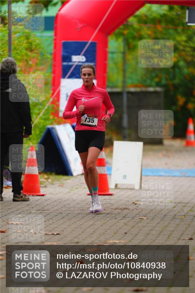 11.10.2026 - Bramfelder Halbmarathon 2026 LAZAROV Photography http://msf.ph/oto/10840938 11.10.2026 10:01:47 Laufen 135 meine-sportfotos.de