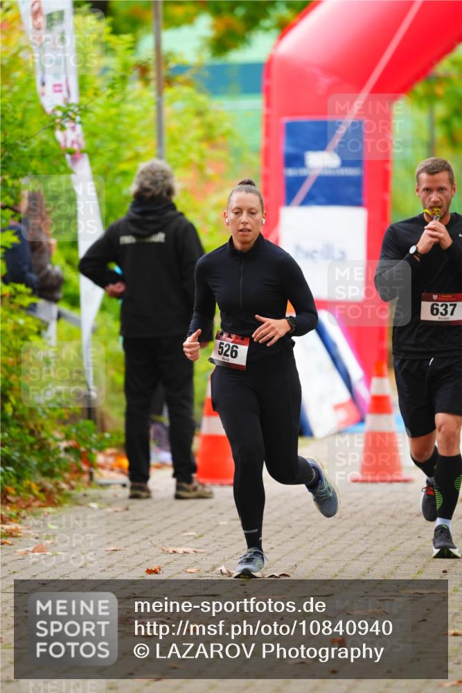 11.10.2026 - Bramfelder Halbmarathon 2026 LAZAROV Photography http://msf.ph/oto/10840940 11.10.2026 10:01:53 Laufen 526, 637 meine-sportfotos.de